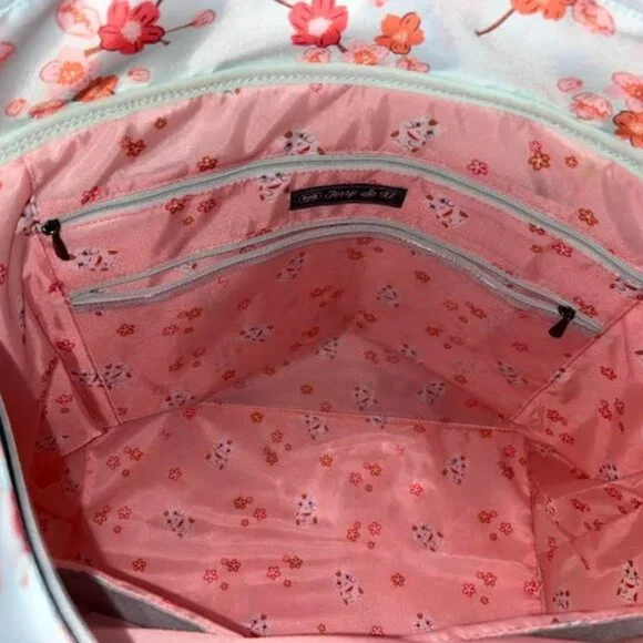 Lug Expandable Carry-All Tote Bag-Ferry SE XL Sakura Blossom - Picture 9 of 15